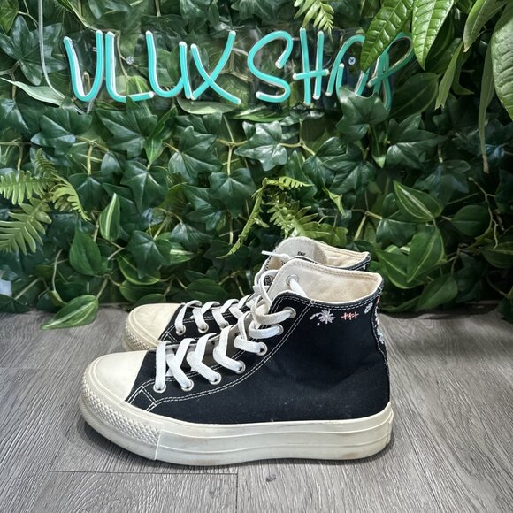 Converse Chuck Taylor High Embroidered Floral A01592C Wmn's Sz 8 - Picture 4 of 10